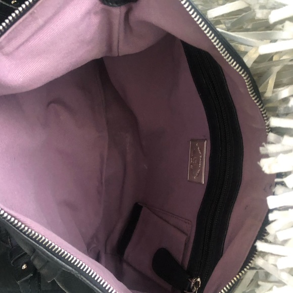 Bally leather shoulder bag with leather tassel. - Picture 4 of 6